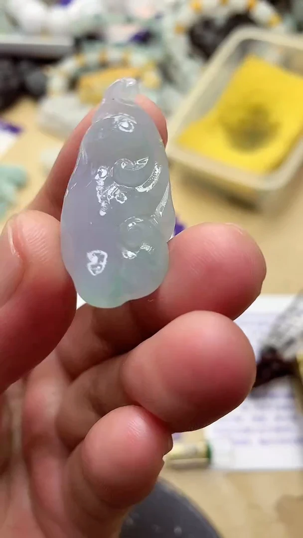定制翡翠未镶嵌翡翠1