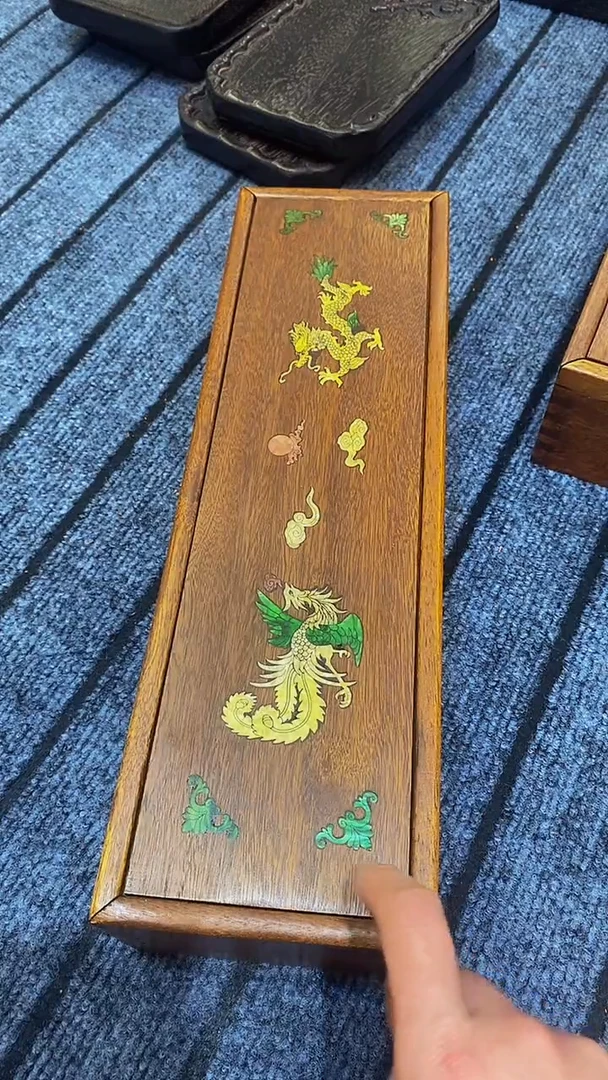 木紫檀木雕一物一拍