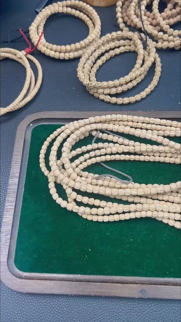 吊坠柏香籽/百香籽11点的福利