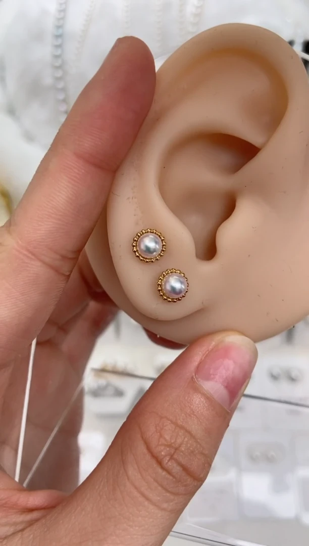 【闪购商品】海水珍珠耳饰18K金镶嵌4.5-5mm小麻花耳饰