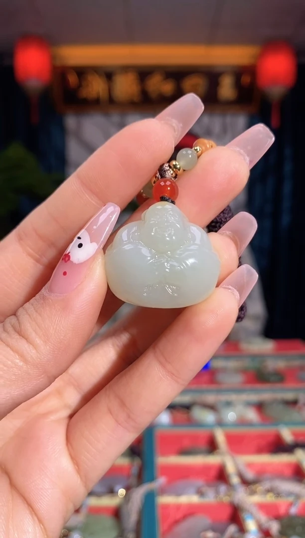 【闪购商品】和田玉颈饰未镶嵌宝宝佛