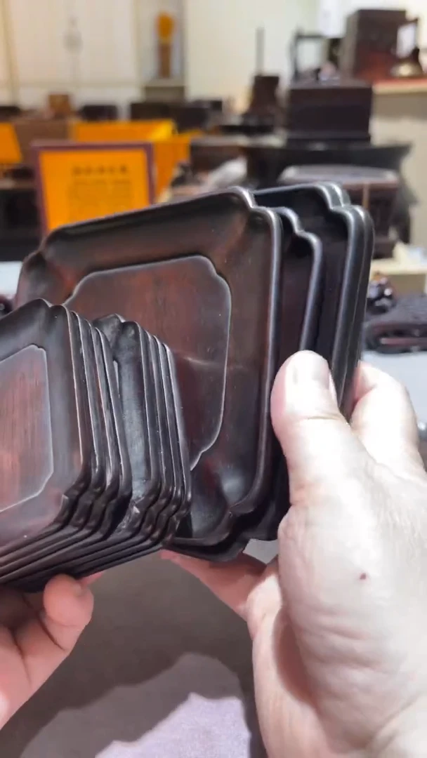 红酸枝木类石*精品木雕盘4大8小精工细作