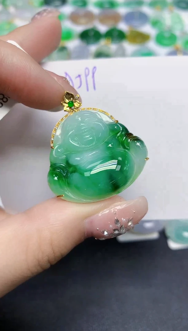 颈饰18K金镶嵌翡翠天然缅甸翡翠A货翡翠百元以上9元证书费自理