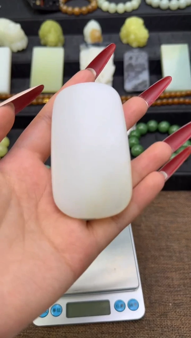 吊坠(不含链)未镶嵌和田玉吊坠