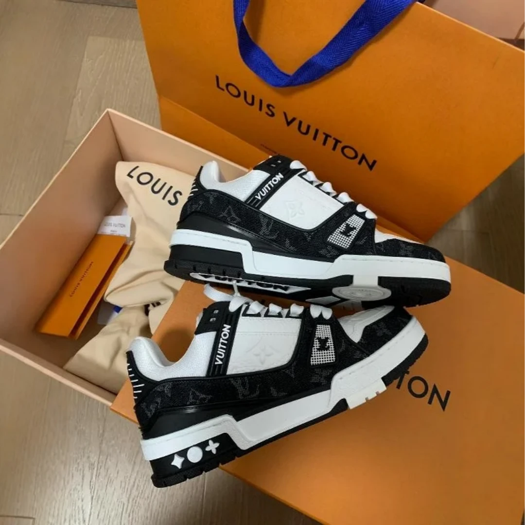 99新 LouisVuitton/路易威登 路易威登黑白 Trainer 35.5