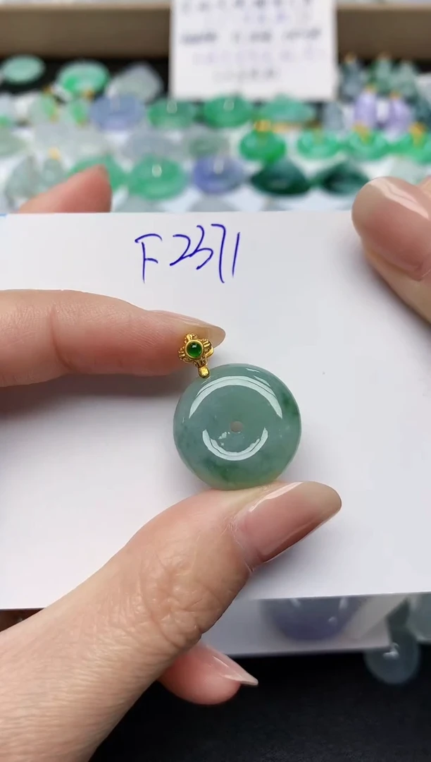 颈饰未镶嵌翡翠天然缅甸A货翡翠百元以上9元证书费自理