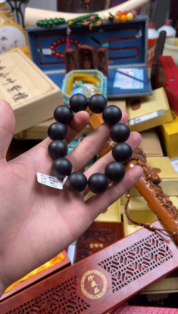 【闪购商品】琥珀裸石未镶嵌---------------