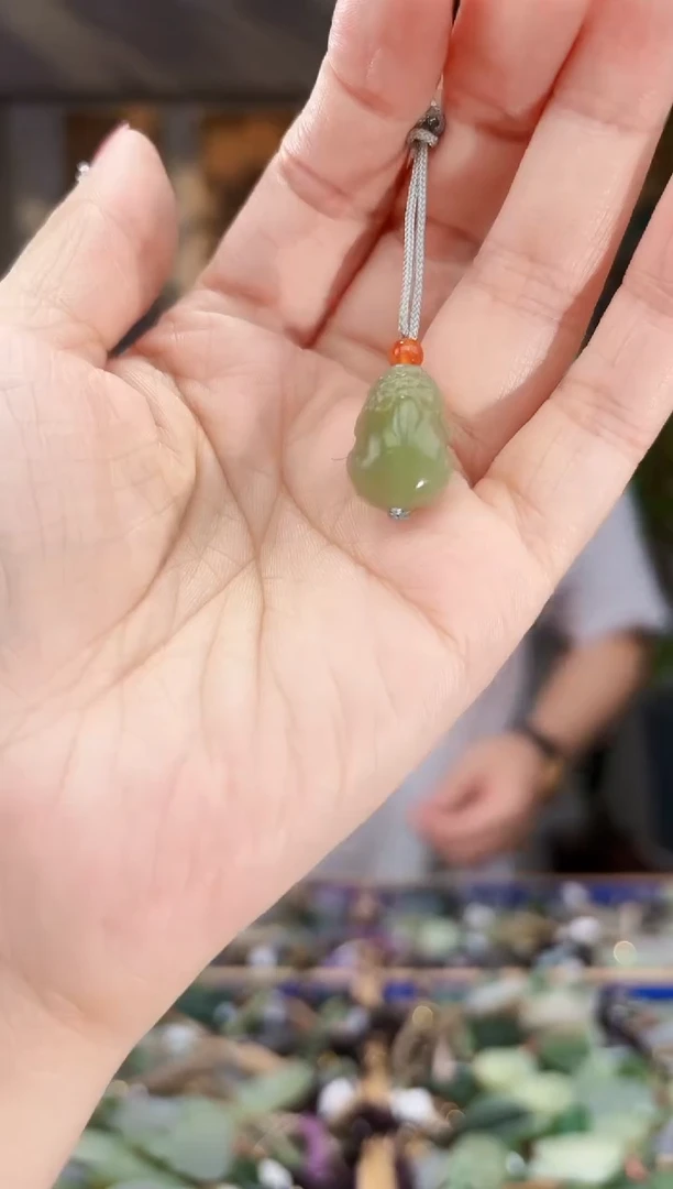 和田玉未镶嵌挂件拍一发一多样性发货