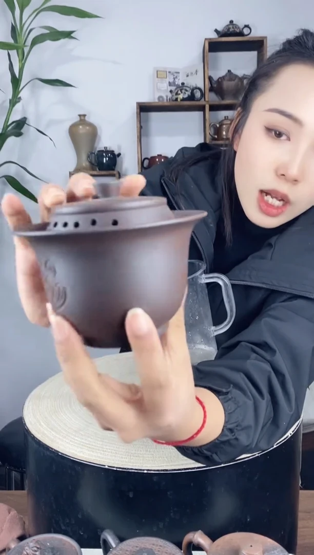 【闪购商品】壶 瑕疵手抓壶《建水紫陶》503