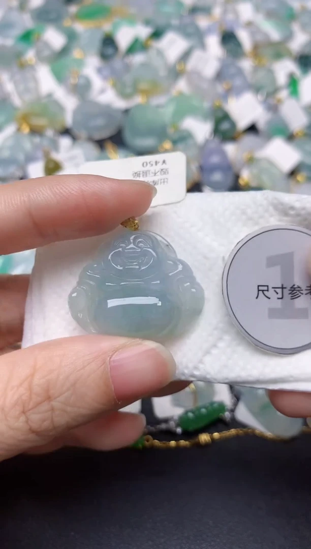 颈饰18K金镶嵌翡翠天然缅甸A货翡翠