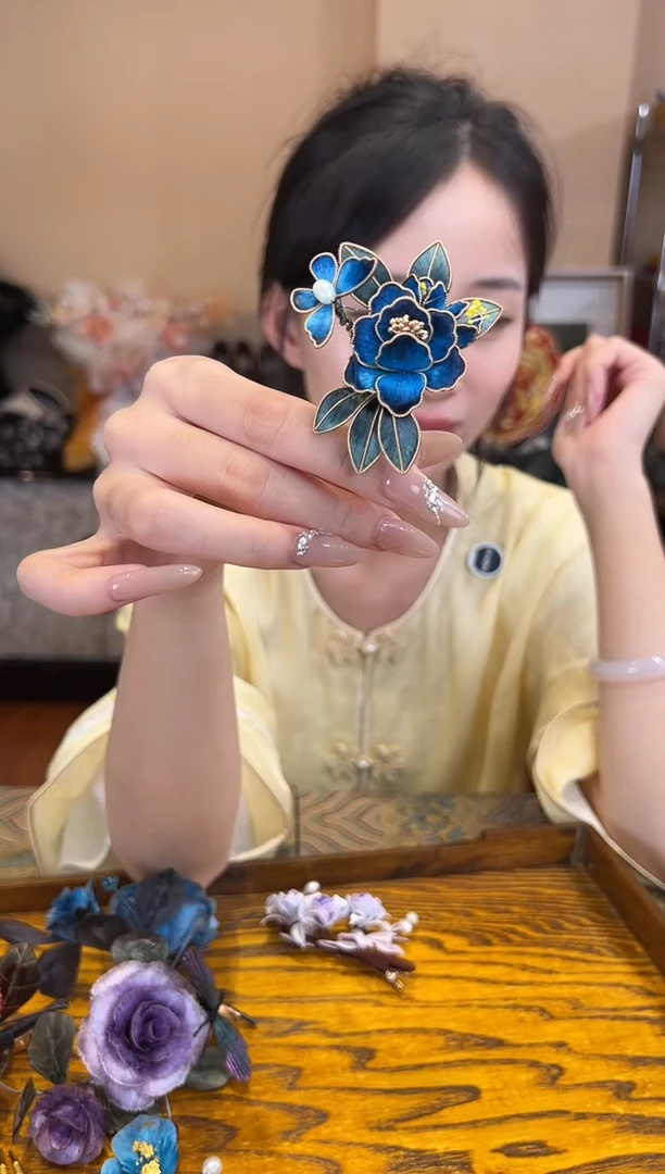 刺绣非遗绒花（发饰）