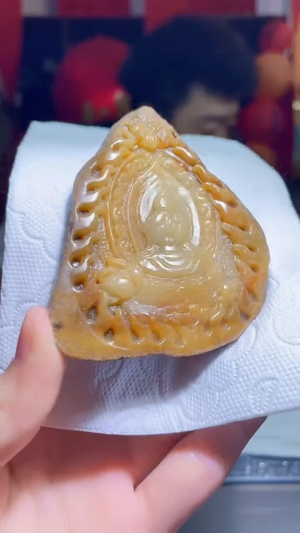 【闪购商品】翡翠吊坠(不含链)未镶嵌Q47