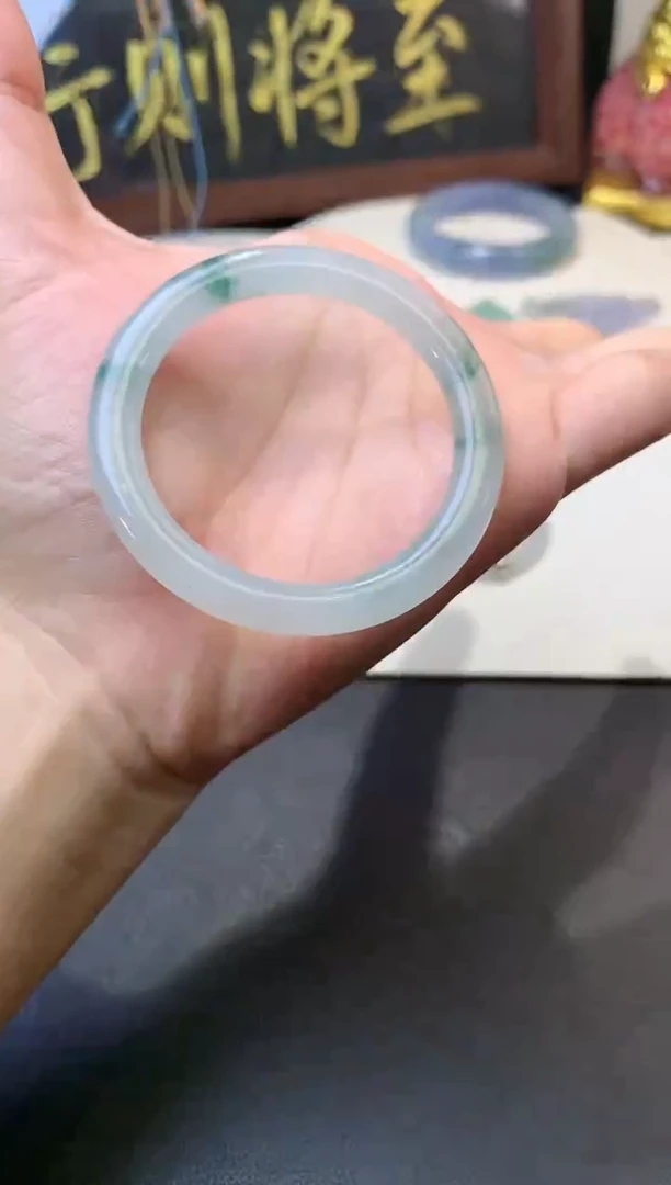 未镶嵌定制翡翠毛货