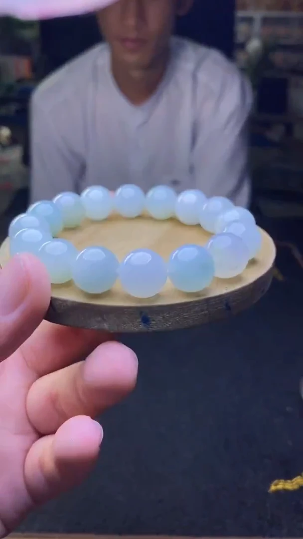 定制翡翠未镶嵌天然缅甸A货翡翠，多样性发货，拍一发一