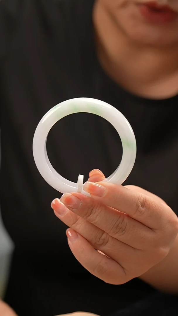 翡翠手镯未镶嵌31号