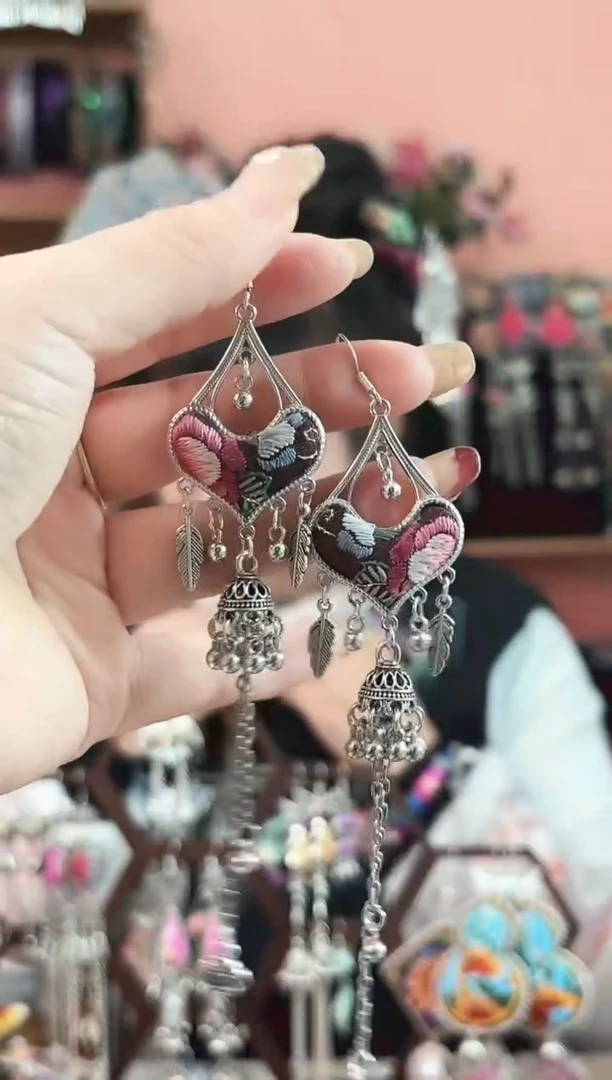 织绣彩云南阁非遗老绣38