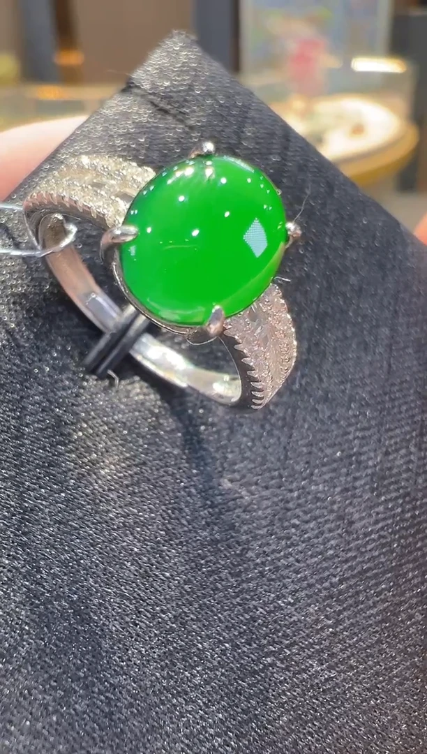 银S925镶嵌戒指翡翠多样性发其一