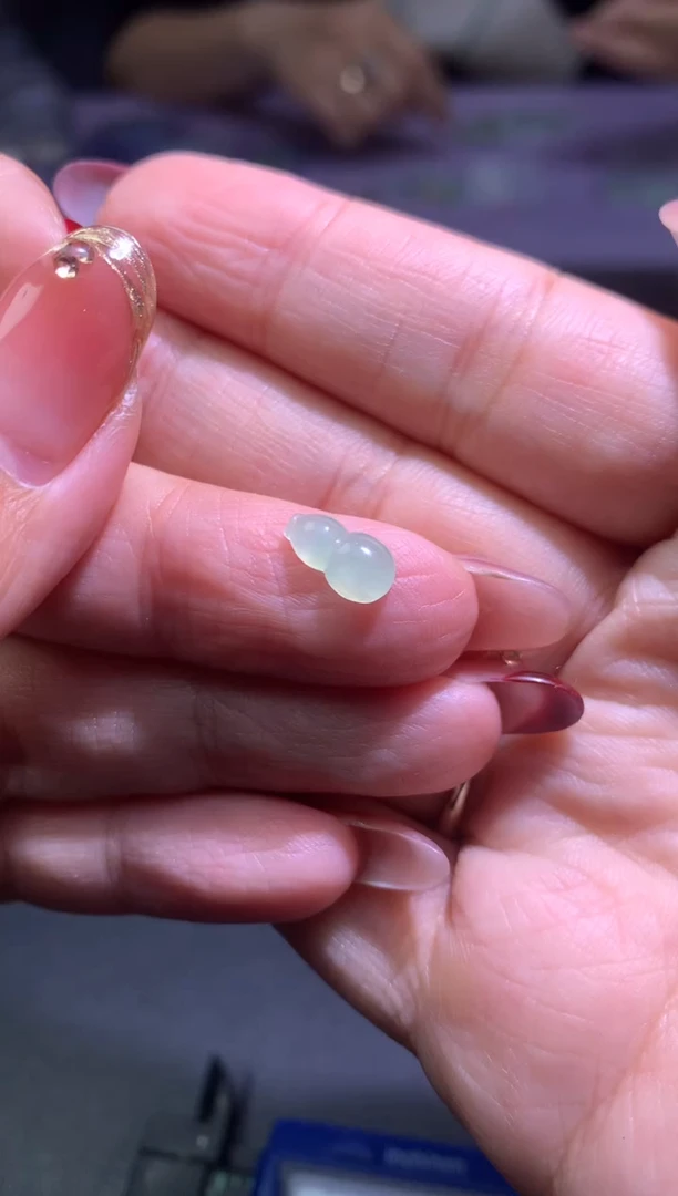 【闪购商品】定制翡翠未镶嵌毛货