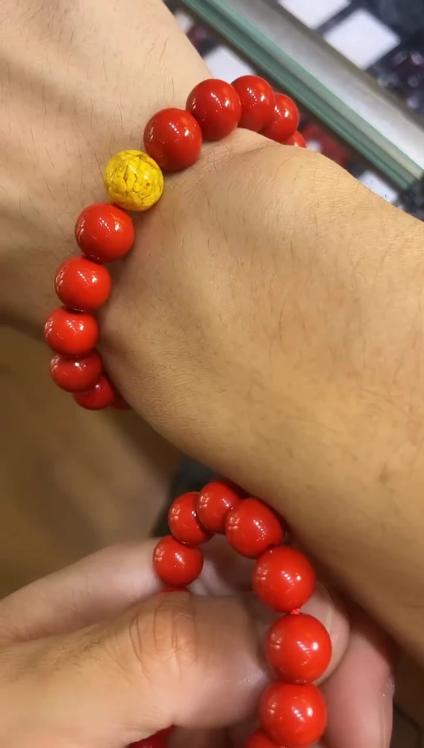 天然辰砂10毫米红砂 雄黄手串