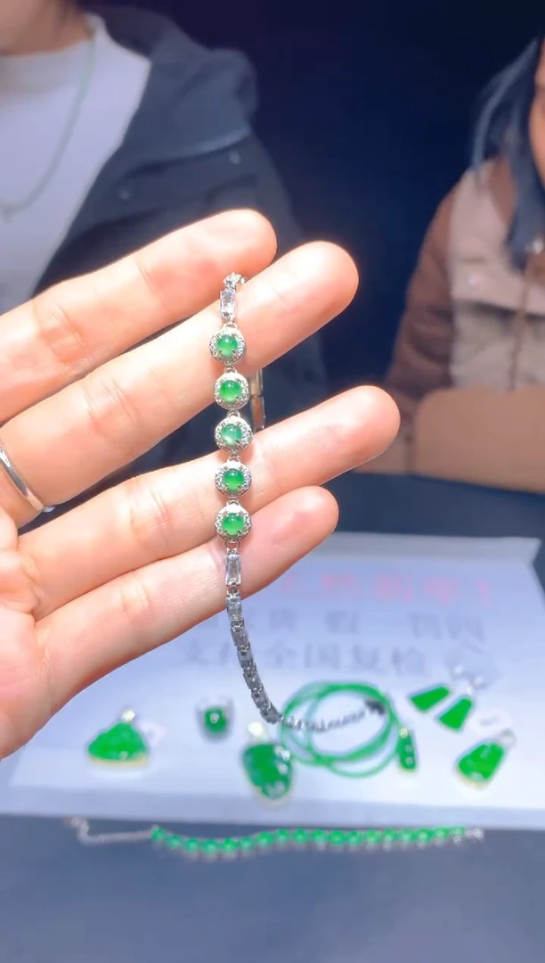 未镶嵌定制翡翠260多样性发货（发其一）