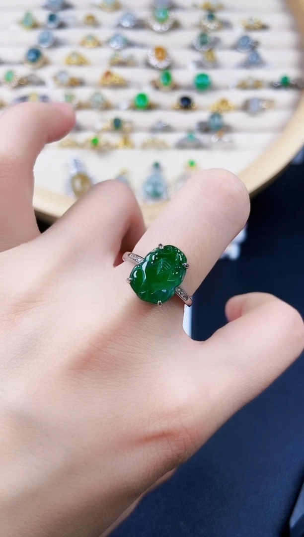 【闪购商品】翡翠戒指银S925镶嵌46459849