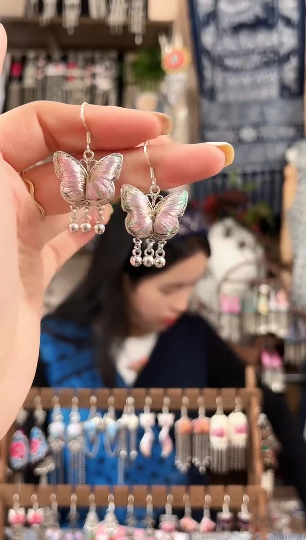 织绣民族风非遗老绣饰品132