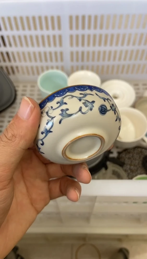 杯子瓷无运费险有瑕疵的摄影的产品有使用过的痕迹有点脏介意勿拍
