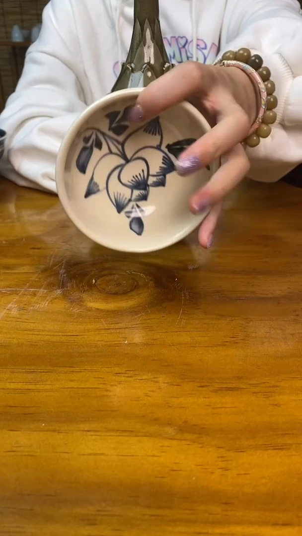 杯兰花瓷莲纹茶碗