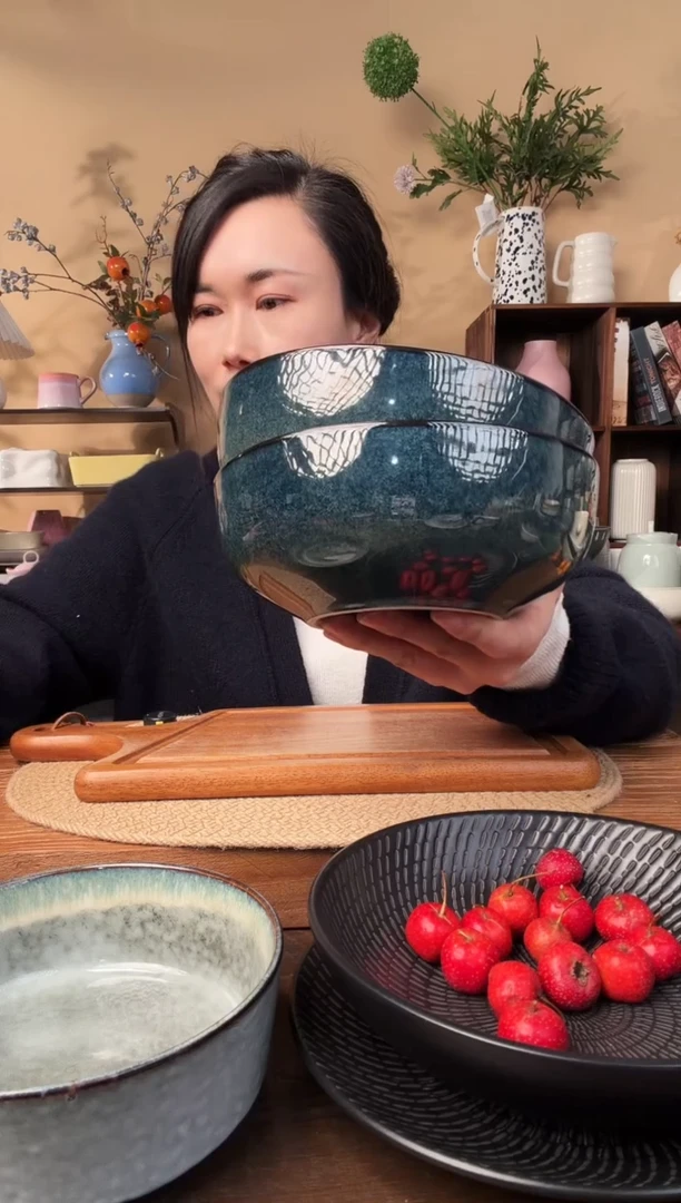 7英寸窑变蓝钵钵碗2微瑕