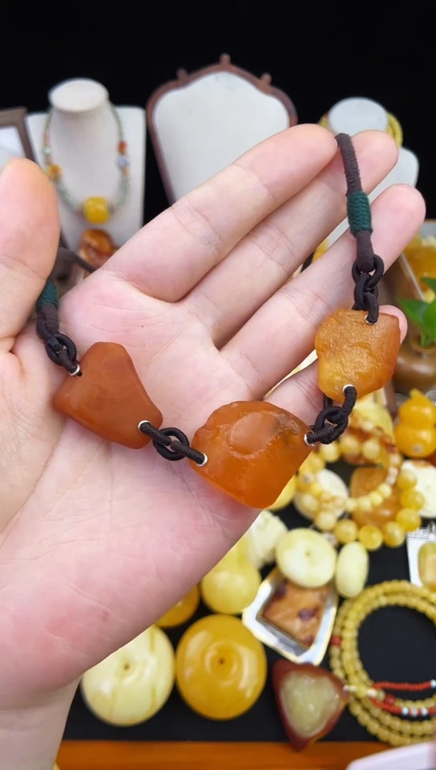 琥珀未镶嵌珠宝奇石柒月