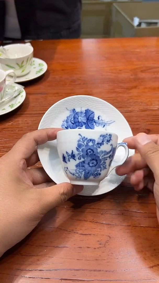 瓷片210小阿朵海外欧瓷