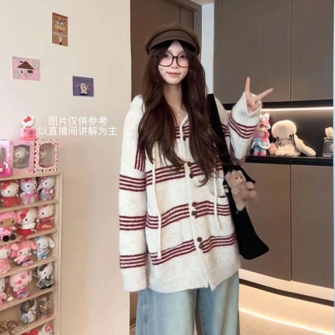 【桃小桃】秋季撞色韩系条纹毛衣外套胖MM女宽松休闲连帽针织衫