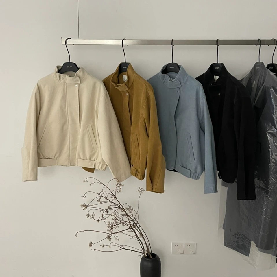 2025秋冬新款韩版立领气质灯芯绒夹克短外套女