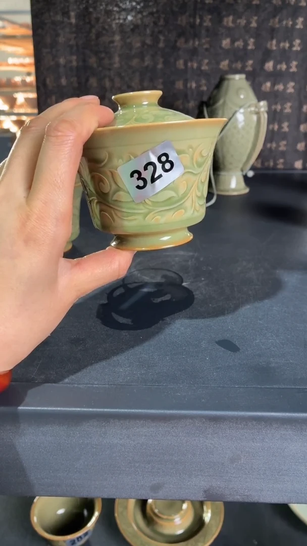 耀州窑仰山莲纹游鸭马蹄盖碗328
