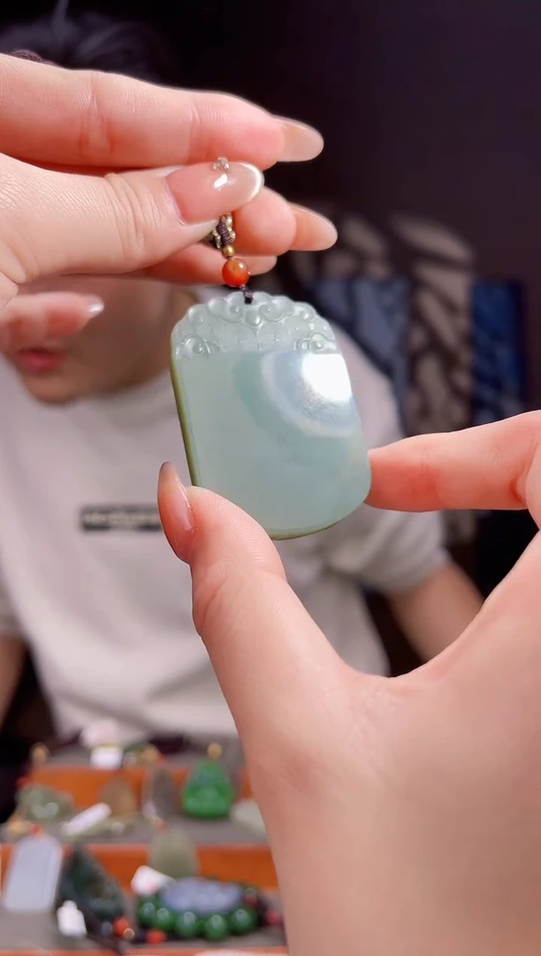 【闪购商品】和田玉颈饰未镶嵌拍一发一