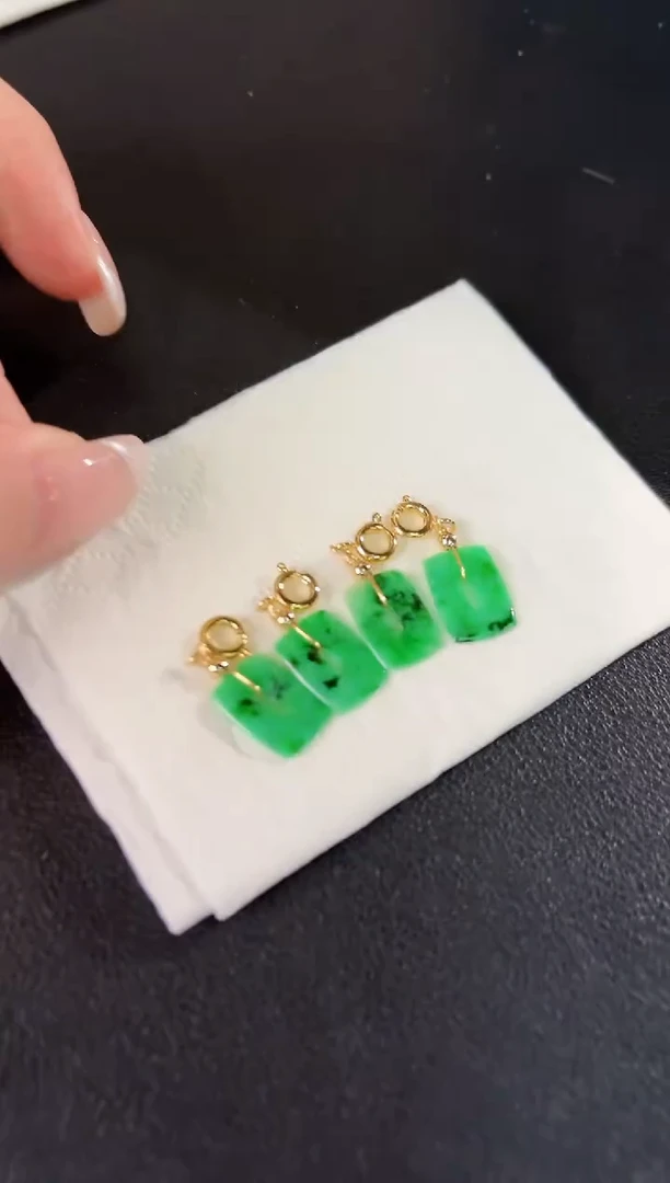 翡翠未镶嵌颈饰3缅料A货/多样性发货/一件