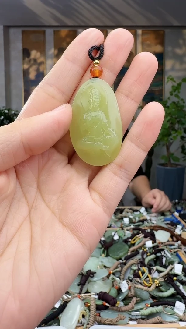 未镶嵌和田玉挂件拍一发一