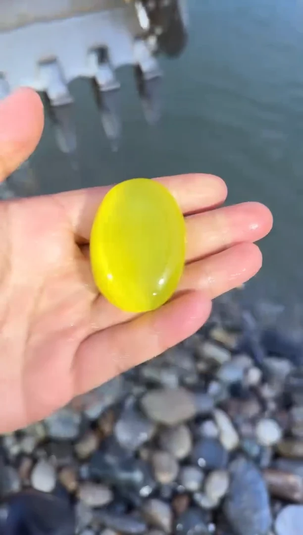 颈饰未镶嵌石英质玉88