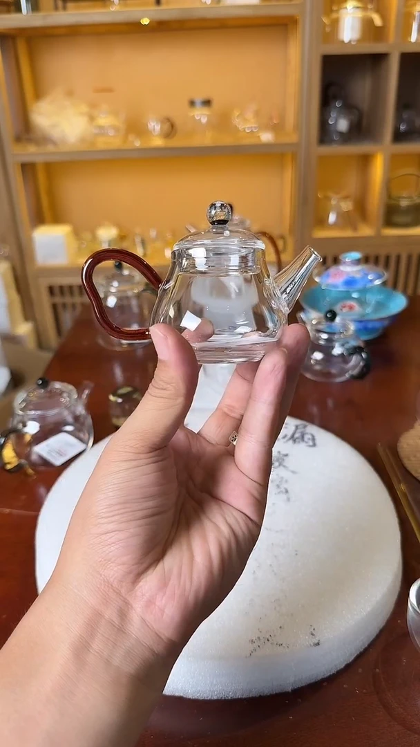 蝴蝶壶红色。。。。。。