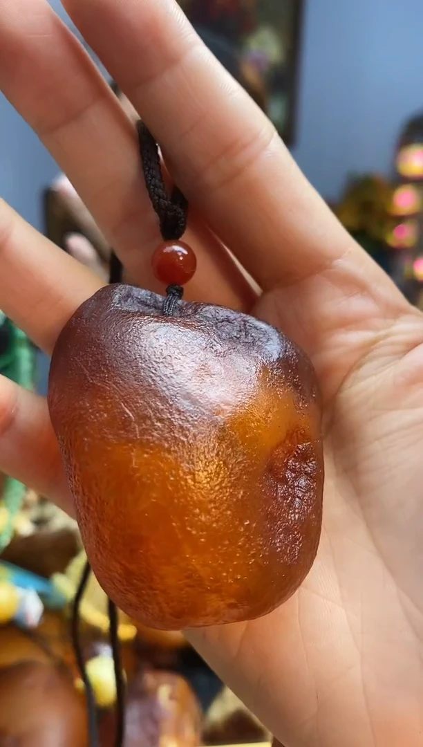 琥珀颈饰未镶嵌吊坠