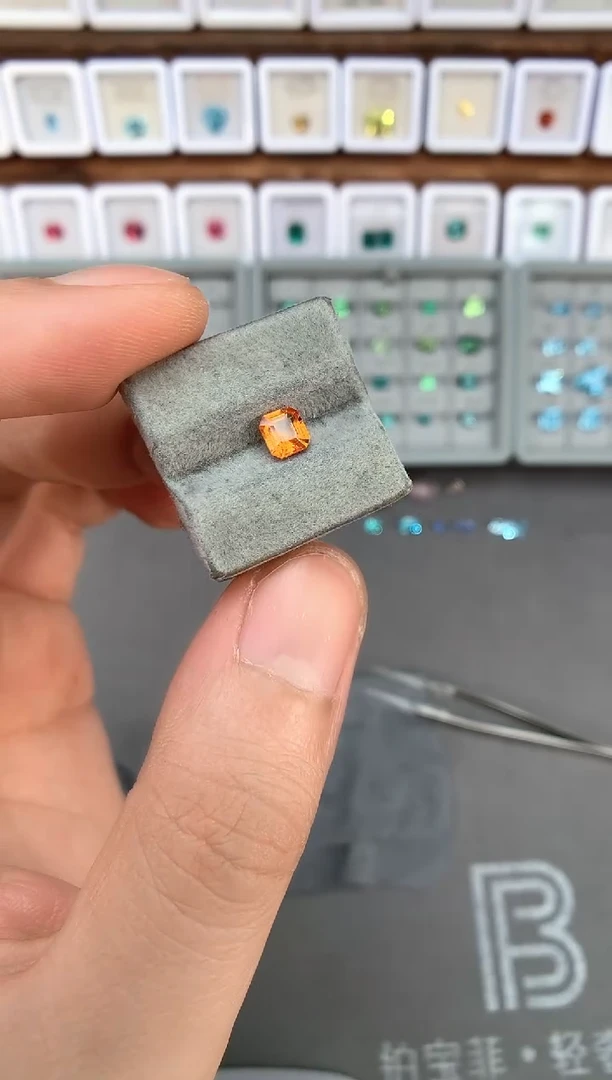 【闪购商品】定制石榴石裸石未镶嵌0.84ct