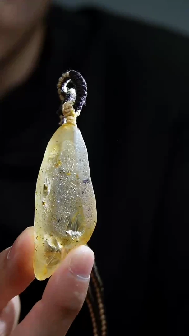 吊坠(赠链)未镶嵌水晶水晶