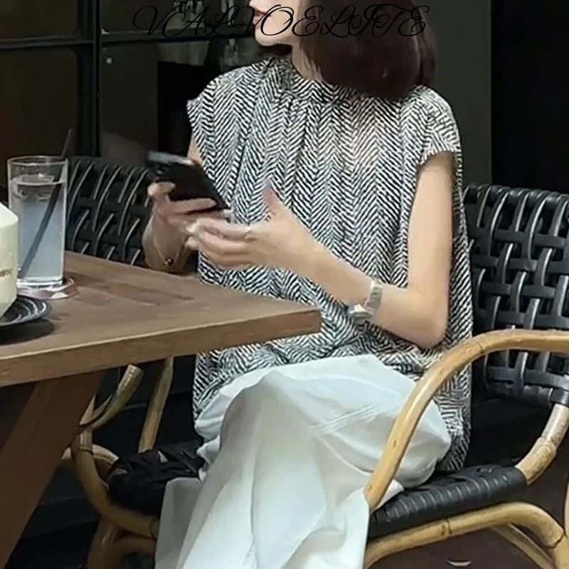 2025夏季新款女韩版宽松显瘦飞飞袖气质上衣复古时尚立体裁剪半袖