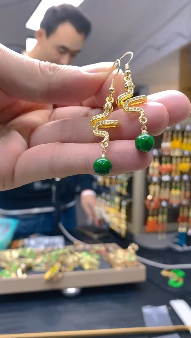 【闪购商品】翡翠耳饰合金166翡翠耳钩