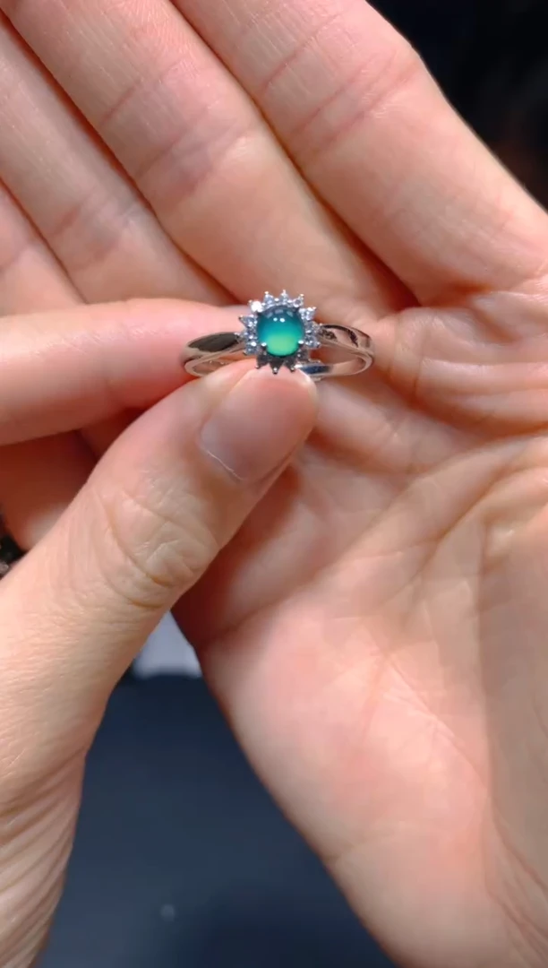 【闪购商品】定制翡翠未镶嵌4多样性发货(发其一）