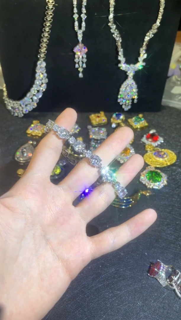 非金属无耳*简约气质经典百搭款A767