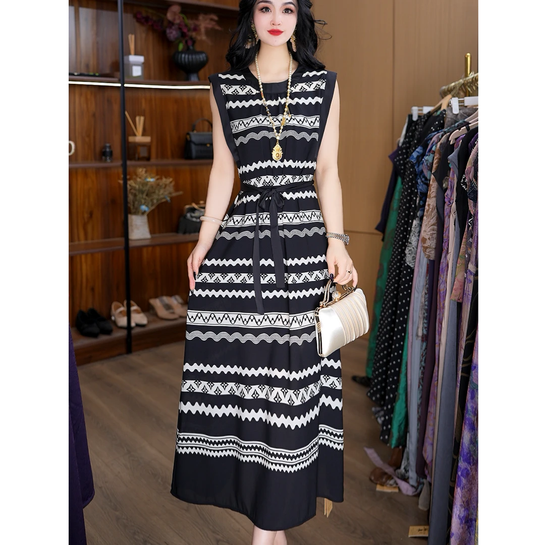 1440-10新款女士连衣裙