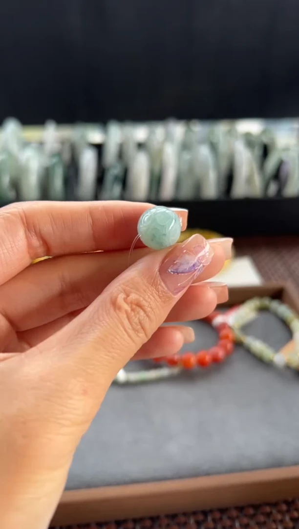 【闪购商品】翡翠吊坠(不含链)未镶嵌257号