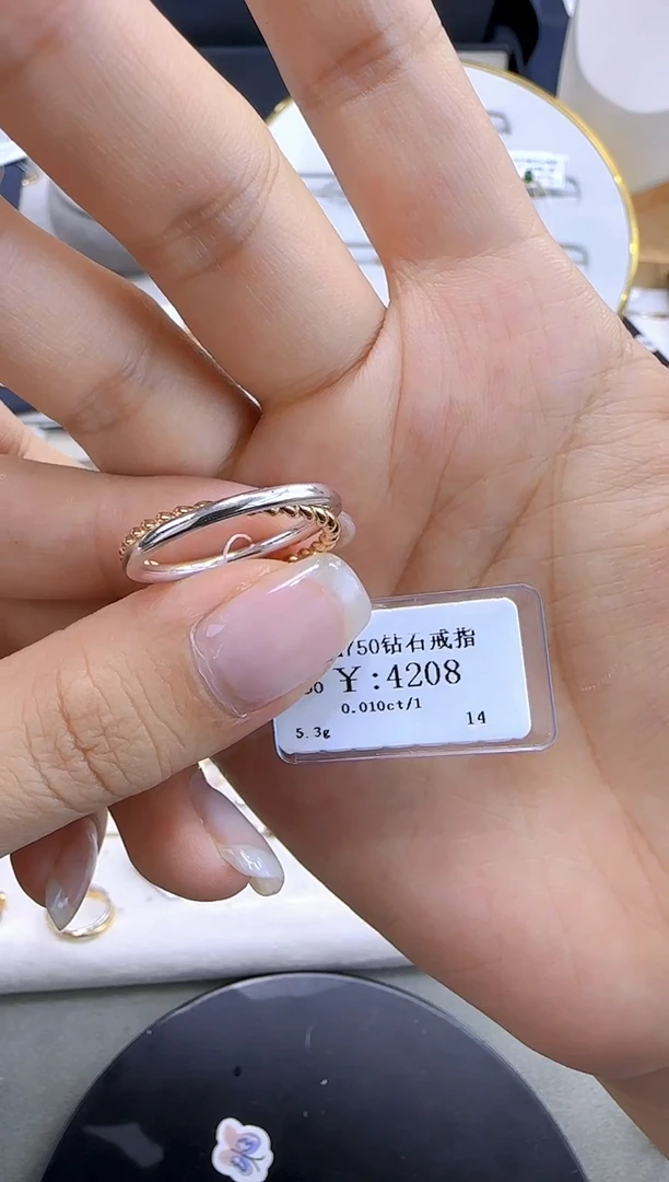 戒指/指环18K金镶嵌钻石18K金戒指