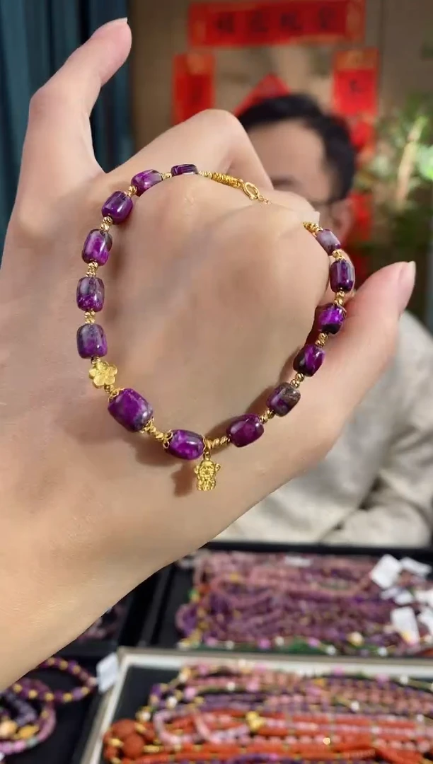 【闪购商品】苏纪石（舒俱来）手链18K金镶嵌619